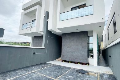 4 Bedroom Semi-Detached Duplex With BQ Ajah Lekki (7)